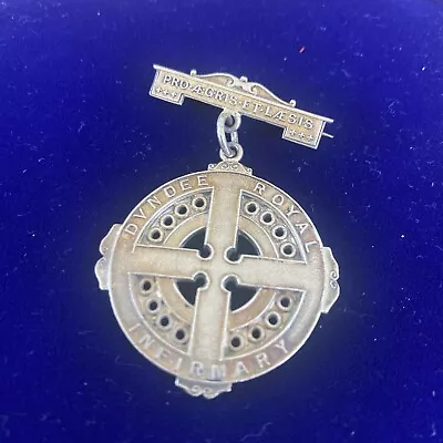 Dundee Royal Infirmary Silver Nurse Badge Brooch Medal Antique Vintage 1917 • £60