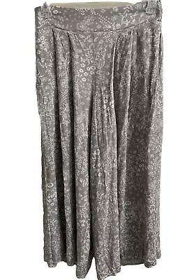 Ces Femme Womens Size Unknown Gray Wide Leg Floral Palazzo Pants See Photos • $21.89