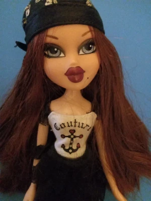 $40 • Buy BRATZ TREASURES ROXXI Doll Pirate Rare 