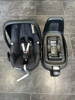 Maxi Cosi Pebble Plus Car Seat And ISOFIX Base • £50