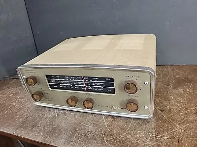 SEE VIDEO Vintage Vacuum Tube Stereo Receiver  The Voice Of Music Model VM 1467  • $269