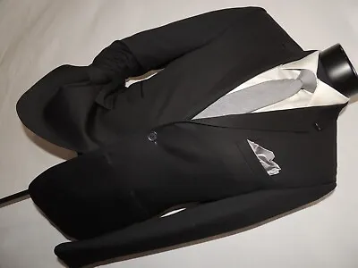 Ted Baker London Men's Modern Black 2 Button Dual Vents Slim Fit Jacket Coat 38R • $35.60