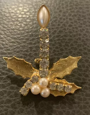 Vintage Christmas Brooch Candle Gold Tone Rhinestones Faux Pearl Flame Pin • $10.99