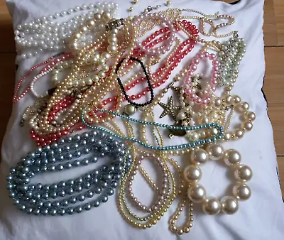 Huge Vintage Lot X Assorted Faux Pearl Necklaces & Bracelets • £6