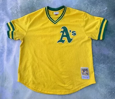 Mitchell & Ness MLB Oakland A's Rickey Henderson #35 Jersey Size 2XL. • $49