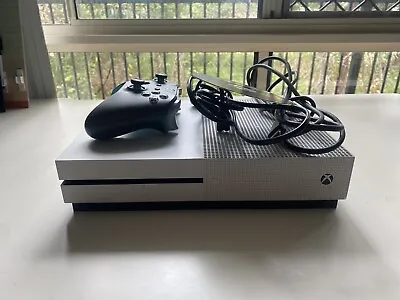 Microsoft Xbox One S 1 TB Controller + Cords 1681 Tested Working Free Postage • $220