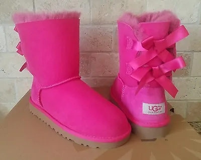 Ugg Short Bailey Bow Cerise Pink Suede Fur Boots Size Us 5 Youth Fits Women 7 • $127.49