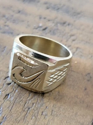 £46 • Buy Vintage Men's Gold Coloured Chunky Signet Ring Stamped 18k 750