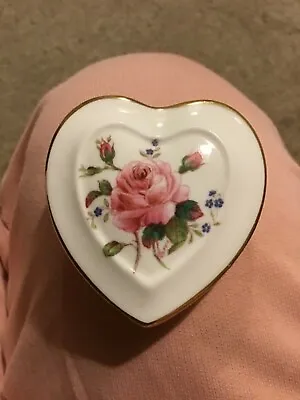 Coalport Pink Roses Heart Shaped Trinket Box • £6.50