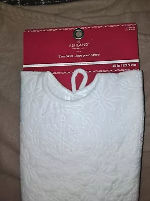 Christmas Tree White Skirt • $18.43