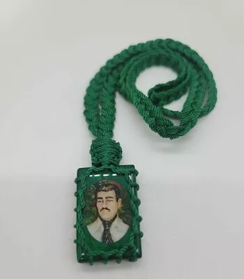 Jesus Malverde Escapulario Trenzado Hecho A Mano De Hilo Y Madera Verde MEXICO   • $19.90