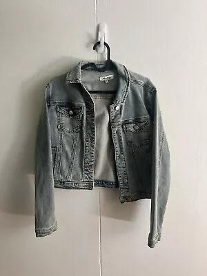 Womens Denim Jacket Size 8 • $25