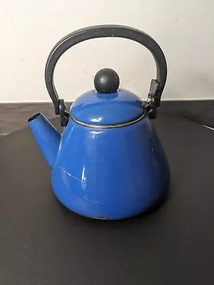 Le Creuset 1.6 Litres Blue Stove Kettle • £14.95