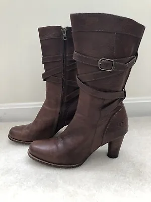$39.95 • Buy UGG Women’s Sz 9 Caroline Boots Brown Leather Moto Strap High Heel Side Zip