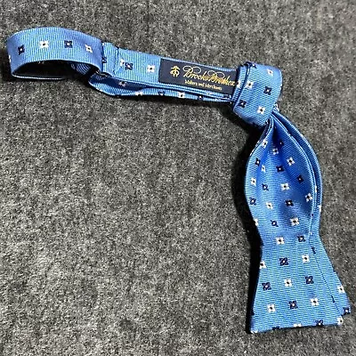 Brooks Brothers Makers & Merchants Blue Foulard Jacquard Men's Silk Bow Tie • $16.99