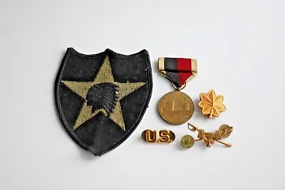 Selection Of Ww2 Era Military Items  1945 Army Occupational Medal Oak Leaf Patch • £33.72