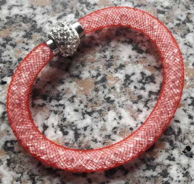 £2 • Buy Magnetic Fastening Bracelet (Red)