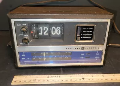 1970's General Electric Flip Number Alarm Clock AM-FM Radio Read Desc 7-4315 VTG • $34.95