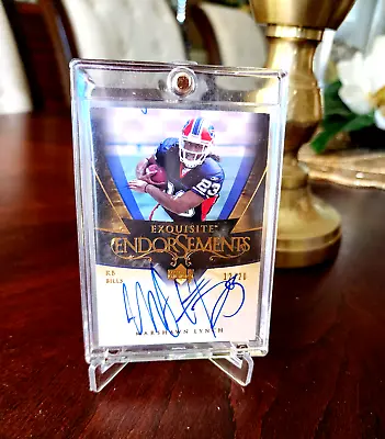 2007 UD NFL Exquisite Marshawn Lynch On Card Auto /20 Bills RC Endorsements #23 • $549.99
