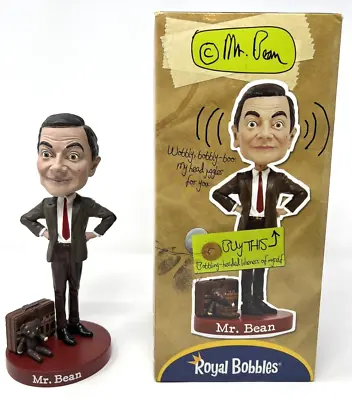Mr. Bean (Rowan Atkinson) Royal Bobbles Limited Edition Bobbleheads 2014 8  • $219.99