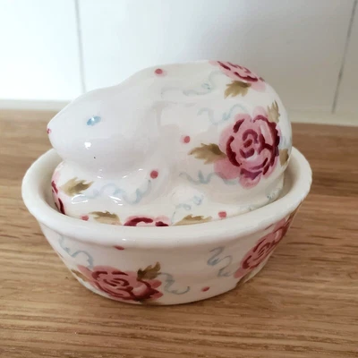 £99.95 • Buy Emma Bridgewater Rose And Bee Bunny On Basket Coddler 1st