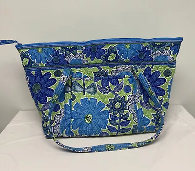 Vera Bradley XL Duffel Bag In Retired Daisy Doodle • $52.99