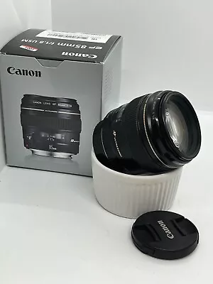 Canon EF 85mm F/1.8 USM Lens Original Caps - Box - Bokehlicious﻿ MINT • £219