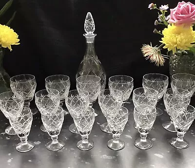 WHITEFRIARS Glass - Lead Crystal Decanter And Glasses Set - Garland Pattern • £40