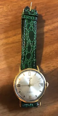 Vintage Elgin 17J Wrist Watch With Date -  Green Leather Band • $49.99