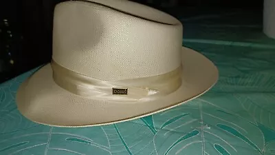 Vintage Dobbs Fifth Avenue  Fedora Hat Genuine Shantung Panama Size 7 1/4 R • $69