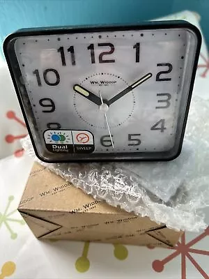 £4.99 • Buy Wm.Widdop Alarm Clock Dual Indicating Light System Luminous Hands