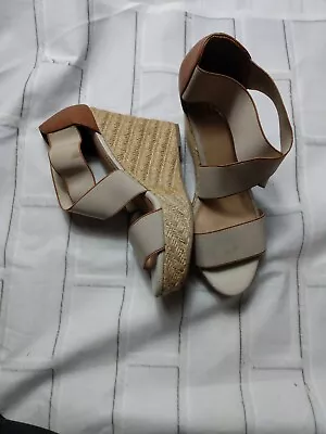 Mossimo Wedge Sandals 9 Beige Tan Elastic  • $4.99