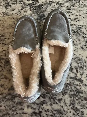 UGG Ansley Women's Moccasin Slippers Size 10 - Light Gray In Original Shoe Box • $47