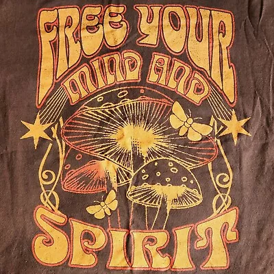 Cold Crush Free Your Mind And Spirit Mushrooms Brown Med Trippy Graphic T-Shirt • $5.95