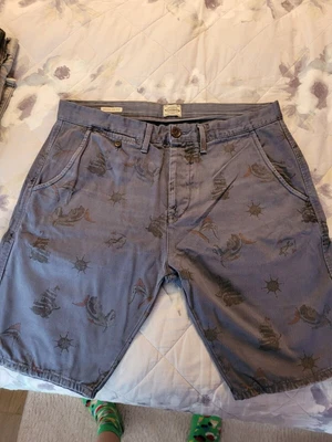 £17.99 • Buy Jack Jones Shorts Size L !!!