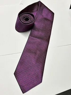 BCBG Attitude Silk Tie Geometric Magenta Pink 3.75” Wide 56” Color Changing • $14.95