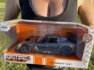 2005 Chevrolet Corvette C6-r Dark Gray 1/24 Diecast Model Car By Jada 34117 • $22.99