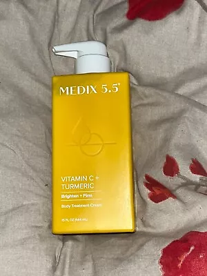 Medix 5.5 Vitamin C + Turmeric Firming And Brightening Cream - 444 Ml • £29.99