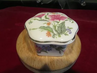 Royal Worcester Spode Hammersley Gilded Bone China Floral Octagonal Trinket Box  • £3.25