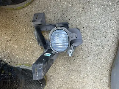 Used Right Fog Lamp Assembly 2000-2005 Fits Chevrolet Monte Carlo • $38