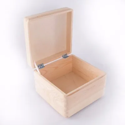 £14.95 • Buy Square Wooden Storage Box With Lid / Pinewood Memory Keepsake / Decoupage Craft
