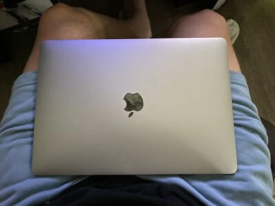 $900 • Buy Apple MacBook Pro 13  (512GB SSD, Apple M1,  16GB) Laptop - Space Gray