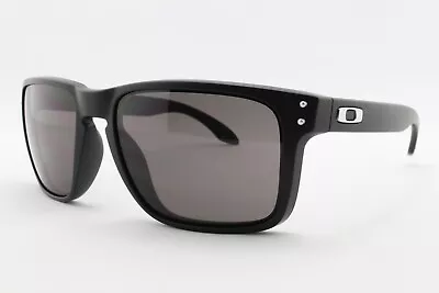 Oakley Holbrook XL 9417-22 Black Prizm Grey Sports Men Iconic Retro Sunglasses • $158