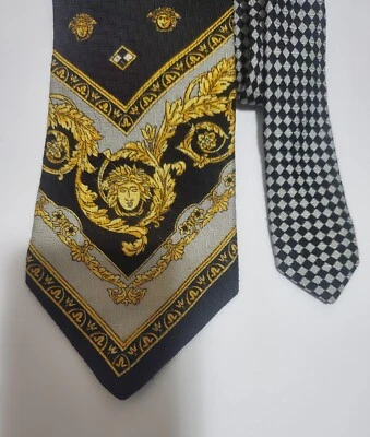 $45 • Buy GIANNI VERSACE VINTAGE '90s BAROQUE MEDUSA HEAD TIE V-MOTIF FLOWER GOLD ITALY