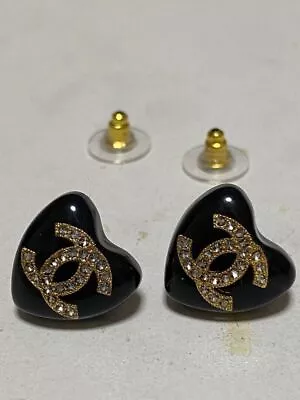 CHANEL CC Logos Black Heart Stud Earrings Gold Rhinestone No Box #33 • $426.33