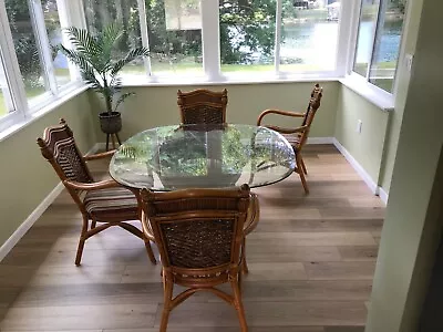 Glass-Top Ratan Dining Room Table With 4 Chairs • $350