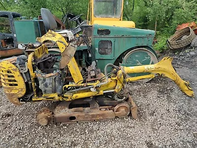 £320 • Buy Komatsu Pc15r-8 Mini Digger Excavator Dismantling For Parts, Offset Slew Ram 