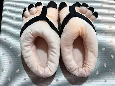 £5 • Buy Monster Feet Slippers One Size Fit Feet Around 20cm/ 8  Long Tried On And Stored