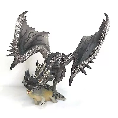 Monster Hunter 5.5  Silver Rathalos Figure Statue Model Bandai Banpresto DXF • $42