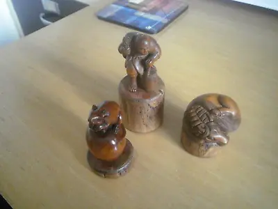 3 Stained And Waxed Little Wooden Display Stands For Netsuke / Ornaments • £7.99
